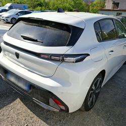 Peugeot 308 III Phase 1 BlueHDI 130 ALLURE Les Herbiers