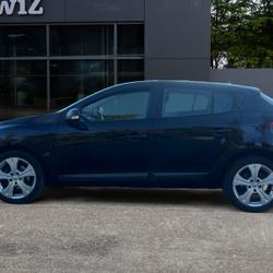 Renault Megane 3 1.6i 100 ch Tomtom Edition occasion - photo 2/25