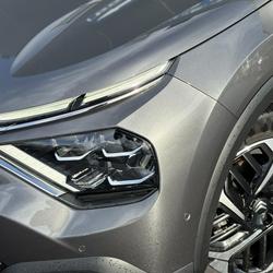 Citroen C4 X 1.5 BlueHDI 130 EAT8 Max avec R&eacute;gulateur adaptatif et Cam&eacute;ra Foug&egrave;res