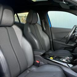 Peugeot 2008 1.5 BlueHDi 130 EAT8 GT avec Toit ouvrant, R&eacute;gulateur adaptatif et Si&egrave;ges chauffants Foug&egrave;res
