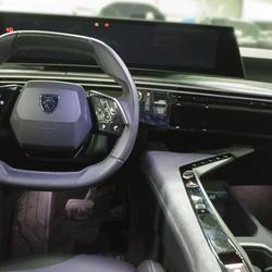 Peugeot 3008 Hybrid 145 e-DSC6 Allure avec Cam&eacute;ra 360&deg;, GPS pano 21\' et Si&egrave;ges chauffants Vern-sur-Seiche