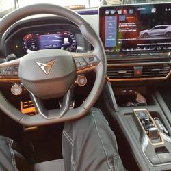 Cupra Leon 2.0 TDI 150 DSG7 V avec Cam&eacute;ra, Apple Car Play et Si&egrave;ges chauffants Vern-sur-Seiche