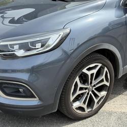 Renault Kadjar BluedCi 115 EDC Intens avec Toit pano, Attelage et Cam&eacute;ra Vern-sur-Seiche
