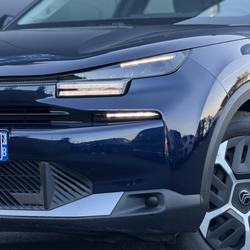 Citroen C4 Hybrid 145 e-DSC6 Plus avec Pack Navigation occasion - Vern-sur-Seiche - photo 3/29