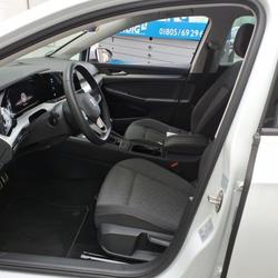Volkswagen Golf 8 8 VIII 1.0 TSI 110 Goal avec Cam&eacute;ra et Si&egrave;ges chauffants occasion - Foug&egrave;res - photo 3/8