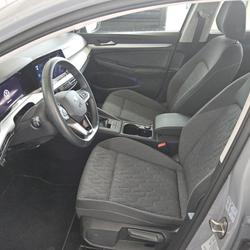 Volkswagen Golf 8 8 VIII 1.0 TSI 110 Goal avec Cam&eacute;ra et Si&egrave;ges chauffants occasion - Vern-sur-Seiche - photo 3/8