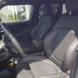 Mini Cooper COOPER 1.5l i 136 ESSENTIAL BVA7 5P Vitr&eacute;