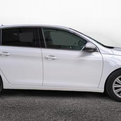 Peugeot 308 II Phase 2 1.2 puretech 110ch s&s bvm5 bc allure Wattrelos
