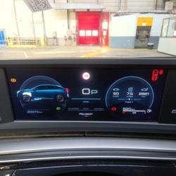 Peugeot 3008 Hybrid 145 bva e-dcs6 allure occasion - Wattrelos - photo 2/6