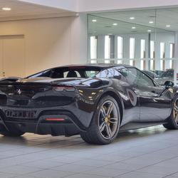 Ferrari 296 3.0 TURBO V6 HYBRIDE 818 H&eacute;nin-Beaumont