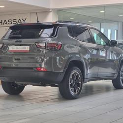 Jeep Compass II (2) 1.3 PHEV T4 240 4XE EAWD UPLAND Tours