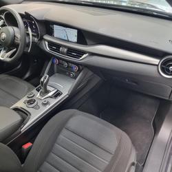 Alfa Romeo Stelvio (2) 2.2 160 SPRINT AT8 Tours