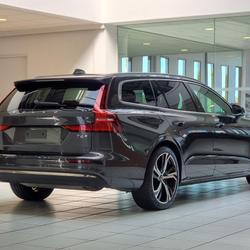 Volvo V60 II (2) T6 AWD HYBRIDE RECHARGEABLE 253 CH + 145 CH PLUS STYLE BRIGHT GEARTRONIC 8 H&eacute;nin-Beaumont