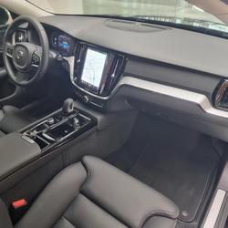 Volvo V60 II (2) T6 AWD HYBRIDE RECHARGEABLE 253 CH + 145 CH PLUS STYLE DARK GEARTRONIC 8 Tours