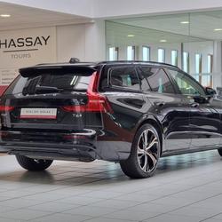 Volvo V60 II (2) T6 AWD HYBRIDE RECHARGEABLE 253 CH + 145 ULTRA STYLE DARK GEARTRONIC 8 Tours