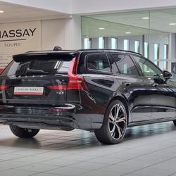 Volvo V60 II (2) T6 AWD HYBRIDE RECHARGEABLE 253 CH + 145 ULTRA STYLE DARK GEARTRONIC 8 Tours