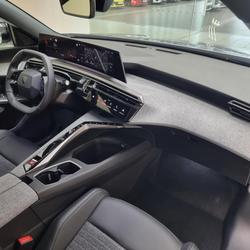 Peugeot 5008 III HYBRID 145 ALLURE E-DCS6 H&eacute;nin-Beaumont