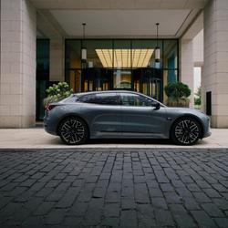 Zeekr 001 Long Range RWD Tours