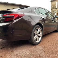 Opel Insignia A GARANTIE 12 MOIS-2.0 CDTI - 163 - BVA BERLINE Cosmo Pack PHASE 2 B&egrave;gles