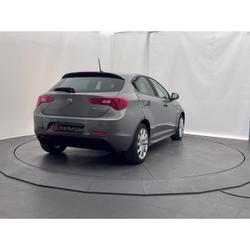 Alfa Romeo Giulietta 1.4 MultiAir 150 cv  Lusso DISTRI + EMBRAYAGE OK B&egrave;gles