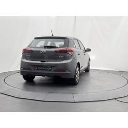 Hyundai i20 1.4i - 100 II 2014 BERLINE Intuitive Plus PHASE 1 B&egrave;gles