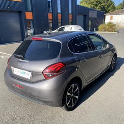 Peugeot 208 PEUGEOT GENERATION-I 1.2 PURETECH 110 TECH EDITION START-STOP B&egrave;gles