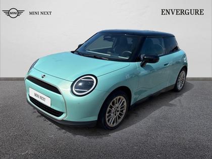 Mini Cooper - E 184ch Favoured - 29 980 €