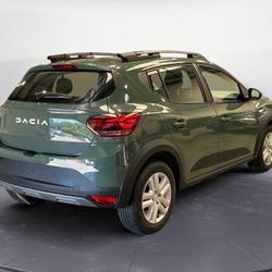 Dacia Sandero TCe 90 Stepway Expression - Pack Navigation - Pack City - Mains libres S&eacute;r&eacute;zin-du-Rh&ocirc;ne