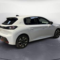 Peugeot 208 1.2 100 Allure - Mirror Link - Radars AV & AR Mont&eacute;limar