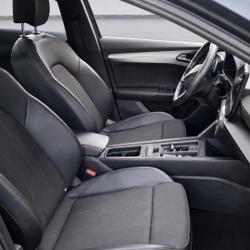 Cupra Formentor 1.4 e-Hybrid 204 DSG6 V - Jantes 19 - Toit ouvrant - Hayon &eacute;lectrique - Audio Beats - Matrix S&eacute;r&eacute;zin-du-Rh&ocirc;ne
