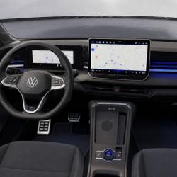 Volkswagen T-Roc 1.5 eTSI Hybrid 150 - DSG 7 R-Line Keyless - Cam&eacute;ra - Hayon mains libre - JA18 - Si&egrave; occasion - S&eacute;r&eacute;zin-du-Rh&ocirc;ne - photo 3/3
