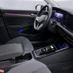 Volkswagen Golf 8 2.0 TDI - 150 - BV DSG 7 VIII Style JA18 - Eclairage d ambiance - Keyless - Cam&eacute;ra - Si occasion - Mont&eacute;limar - photo 3/3