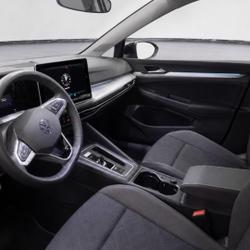 Volkswagen Golf 8 2.0 TDI SCR - 150 - BV DSG 7 VIII Life Energy PH 2 Keyless - Attelage - Camera - Navi - Sieges occasion - S&eacute;r&eacute;zin-du-Rh&ocirc;ne - photo 3/3