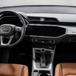 Audi Q3 SPORTBACK 1.4 45 TFSI-E 245 BUSINESS LINE Cuir - JA 18 - Hayon &eacute;lectrique - Si&egrave;ges cha occasion - Mont&eacute;limar - photo 3/3