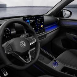 Volkswagen T-Roc 1.5 eTSI Hybrid 150 - DSG 7 R-Line JA18 - Toit ouvrant - Attelage - Si&egrave;ges volant chauffant - Cam&eacute;r occasion - Mont&eacute;limar - photo 3/3