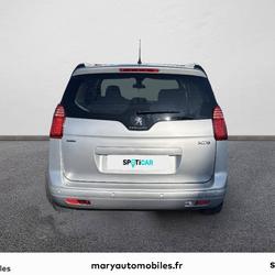 Peugeot 5008 5008 1.6 BlueHDi 120ch S&S EAT6 7 Places Allure Cabourg