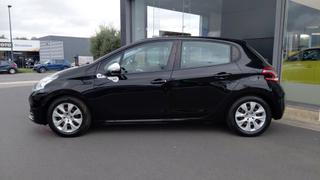 Peugeot 208  - Puretech - photo 1