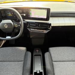 Renault R5 E-Tech Autonomie Urbaine - 120  Evolution Tr&eacute;beurden