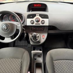 Renault Kangoo 1.5 dCi - 85 P&eacute;pite - 5 Places occasion - Tr&eacute;beurden - photo 2/25