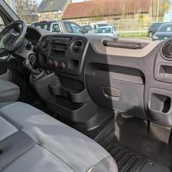 Renault Master III 2.3 DCI 145CH La Blouti&egrave;re