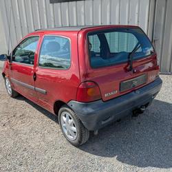 Renault Twingo 1 1.2I 55CH BVM5 La Blouti&egrave;re