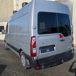 Renault Master III L2H2 2.3 DCI 145CH BVM6 La Blouti&egrave;re