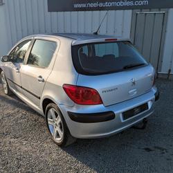 Peugeot 307 SPORT 1.6 HDI 90CH 5P BVM5 La Blouti&egrave;re