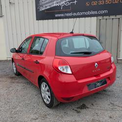 Renault Clio 3 III COLLECTION 1.5 DCI 75CH 5P BVM5 La Blouti&egrave;re