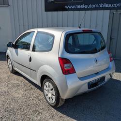 Renault Twingo 2 II 1.2I 75CH 3P BVM5 La Blouti&egrave;re