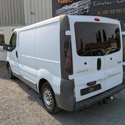 Renault Trafic II L1H1 DCI 100CH BVM6 La Blouti&egrave;re