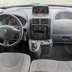 Peugeot Expert II TEPEE DOUBLE CABINE LONG .0 HDI 128CH 6 PLACES BVM6 La Blouti&egrave;re