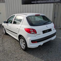 Peugeot 206 + 1.4i 75CH Trendy La Blouti&egrave;re