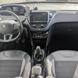 Peugeot 2008 ALLURE 1.6 BLUEHDI 100CH occasion - La Blouti&egrave;re - photo 3/18