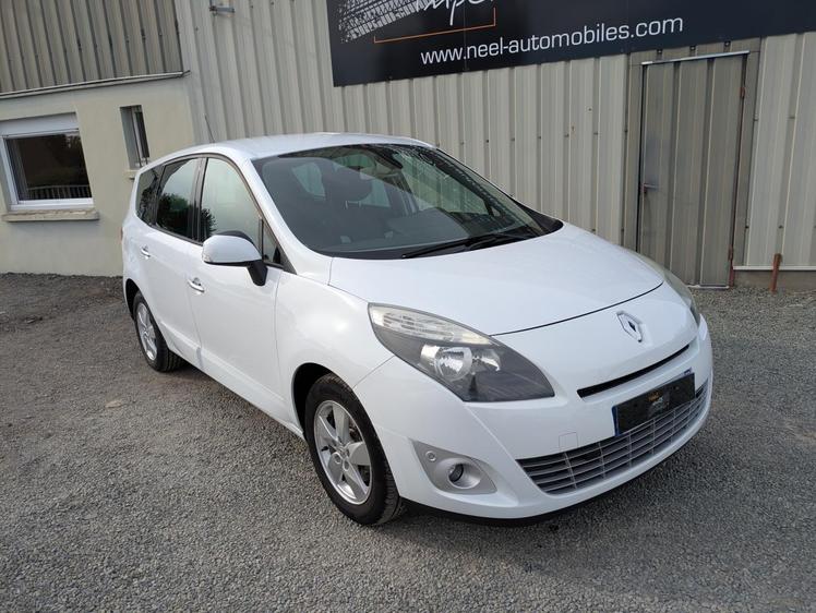 Renault Scenic 3  - Dynamique - 10 990 €